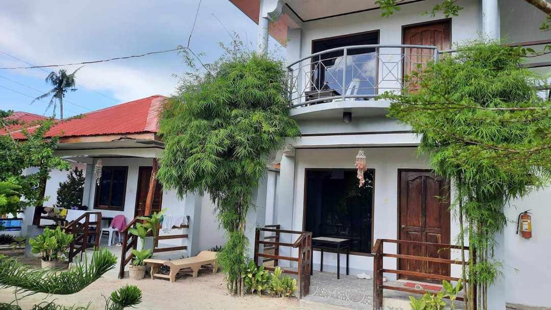 Rgl Place Siargao جنرال لونا المظهر الخارجي الصورة